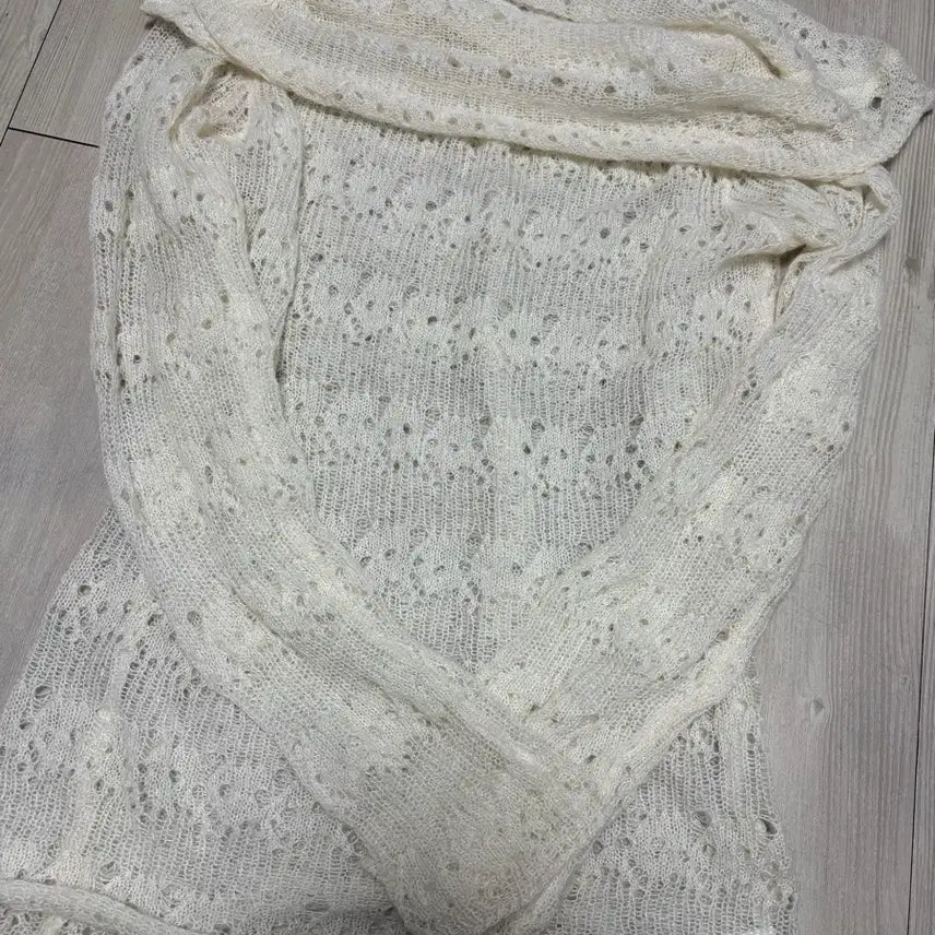 [BUNJANG] Ivory Crochet Knit Top / 아이보리 크로셰 니트