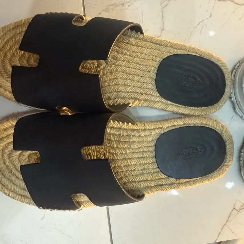 [BUNJANG] Hermes Antigua Izmir Slippers Size 40 / 개인 [40/당일출고] 풀박스! 에르메스 안티구아 이즈미르 슬리퍼