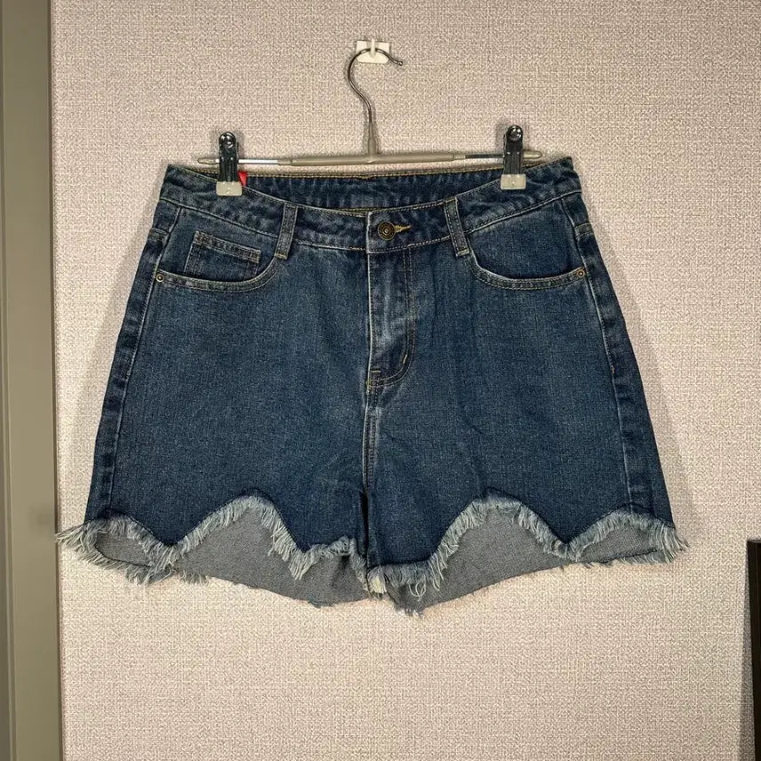 [BUNJANG] Denim Cut-Off Hot Shorts / 새상품) 데님 청 핫팬츠 반바지