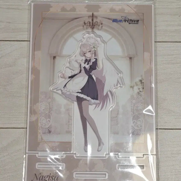 [BUNJANG] Blue Archive Maid Nagisa Acrylic Stand / (미개봉) 블루아카 애니플러스 콜라보 카페 메이드 나기사 아크릴 스탠드 양도