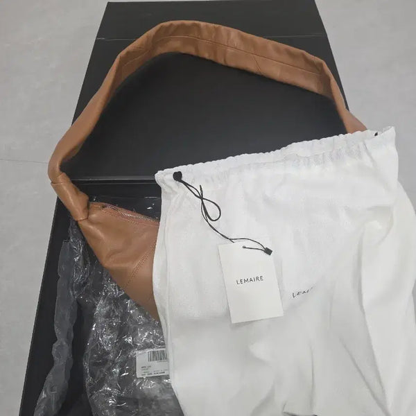[BUNJANG] Lemaire Croissant Bag Brown / 르메르크루아상백 브라운