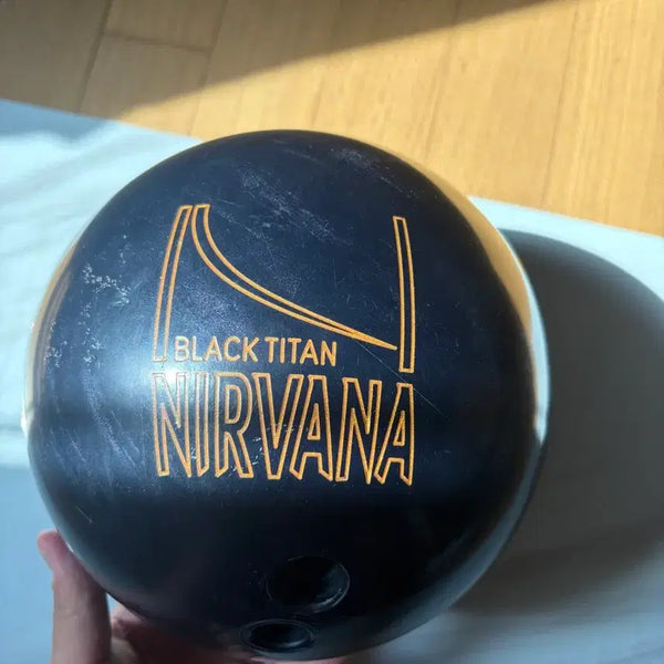 [BUNJANG] Brunswick Black Titan Nirvana Bowling Ball / 브런스윅 블랙 타이탄 너바나 볼링공