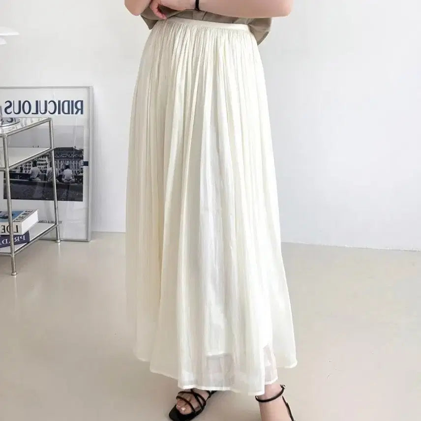 [BUNJANG] Shining Pleated Long Skirt / 새상품)샤이닝 주름 롱스커트