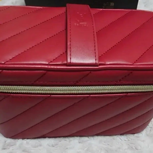 [BUNJANG] Saint Laurent Vanity Quilted Pouch Red / 정품입색노랑베니티퀼팅레드파우치새제품