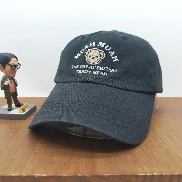 [BUNJANG] MUAHMUAH x Teddy Bear Collaboration Embroidered Logo Ball Cap / 무아무아 x 테디베어 콜라보 자수 로고 볼캡 야구 모자 블랙