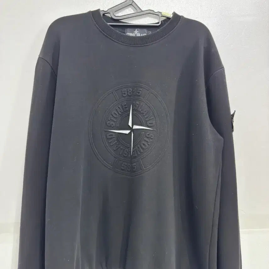 [BUNJANG] Stone Island Crewneck Sweatshirt Black / 스톤아일랜드 맨투맨 블랙