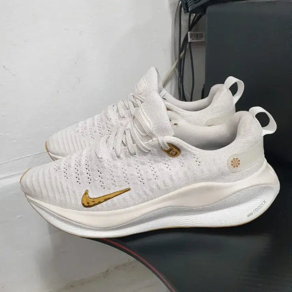 [BUNJANG] Nike React Infinity Run Flyknit 4 White Gold / 나이키 리액트 인피니티 런 플라이니트 4 화이트 골드 235