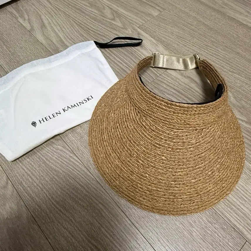[BUNJANG] HELEN KAMINSKI Kirsten Raffia Hat / 헬렌카민스키 커스틴 누가