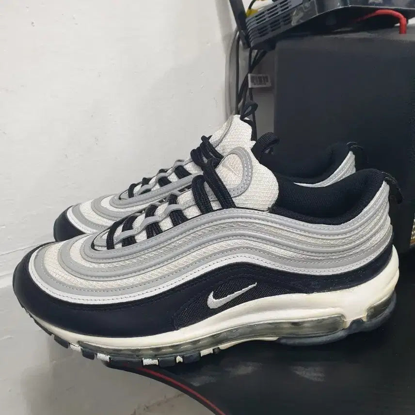 [BUNJANG] Nike Air Max 97 Black White Silver / 나이키 에어맥스 97 검흰 은색 265