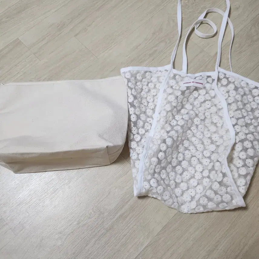 [BUNJANG] Sunday By Sunshine Eco Bag with Pouch / 선데이바이선샤인 에코백(파우치포함)
