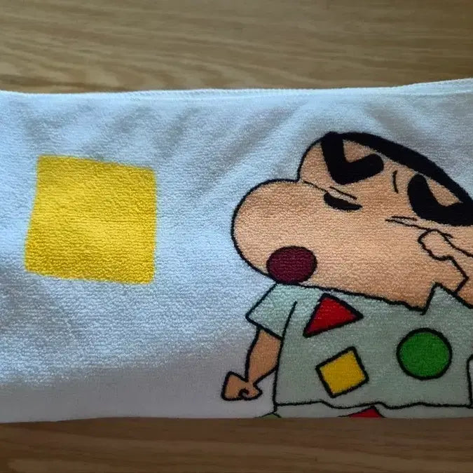 [BUNJANG] Crayon Shin-chan Beach Towel / 롯데리아 짱구 비치 타월