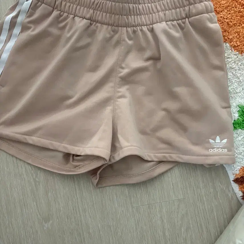 [BUNJANG] Adidas 3-Stripes Shorts Beige / 아디다스 3선 숏팬츠 베이지