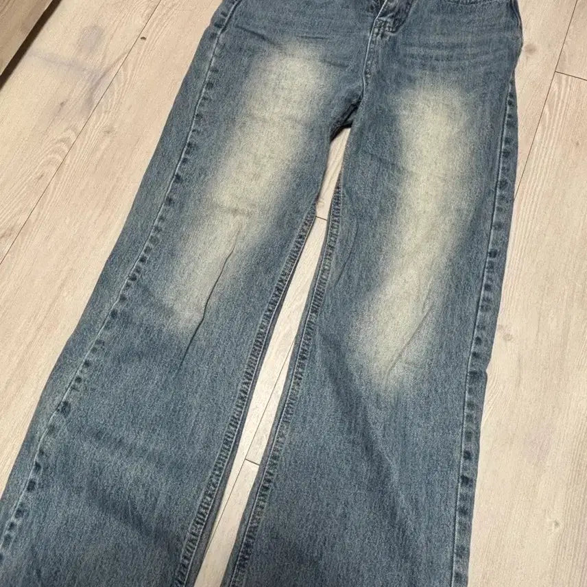 [BUNJANG] Mid-Wash Wide Leg Denim Pants (Size S) / 중청 와이드 데님 팬츠 S사이즈
