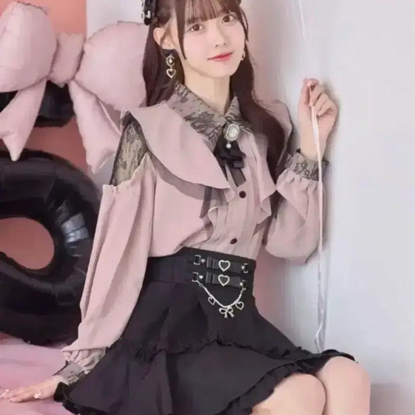 [BUNJANG] Rosita Shoulder Cutout Blouse Long Sleeve / 로지타 어깨트임 블라우스 긴팔