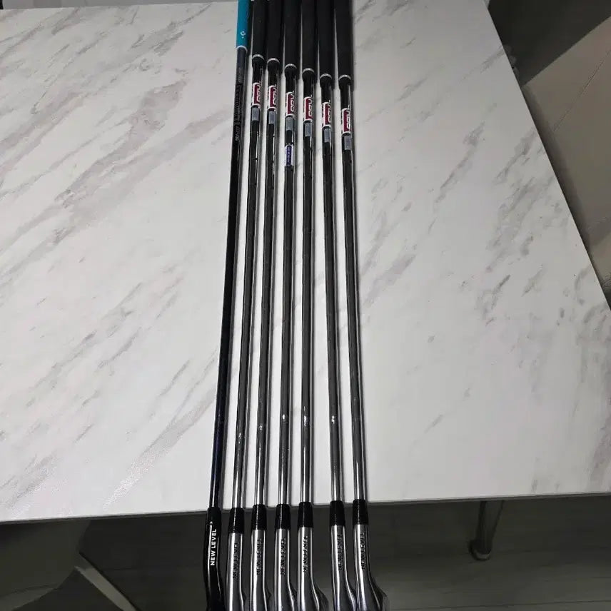 [BUNJANG] New Level 902-PD Irons with Driving Iron Set / 뉴레벨 902-PD 아이언,드라이빙 포함