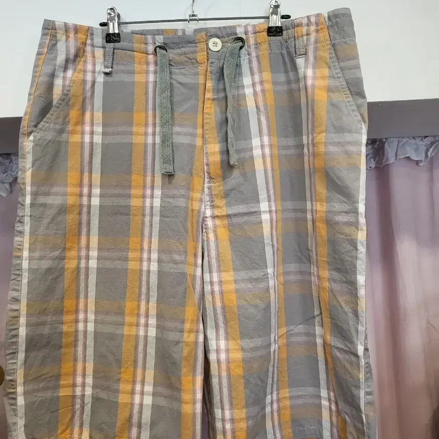 [BUNJANG] Academics Check Pattern Casual Shorts / 아카데믹스반바지