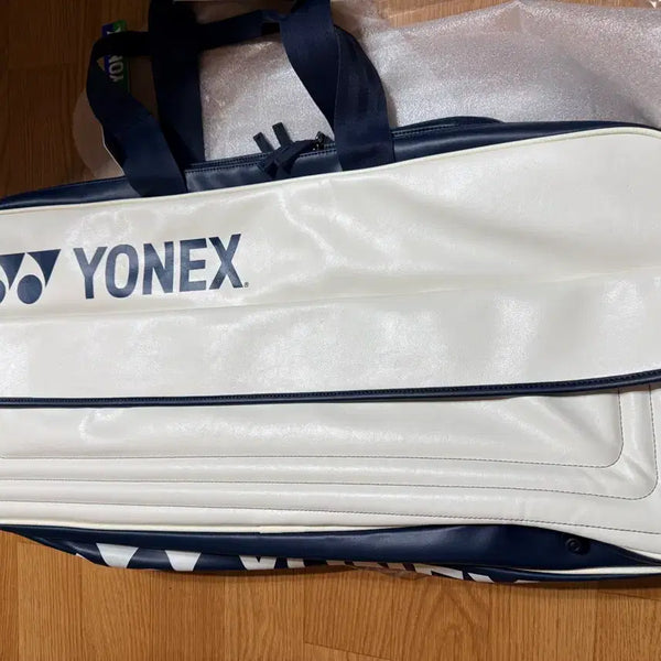 [BUNJANG] Yonex 3-Tier Badminton Bag / (새상품) 요넥스 3단 배드민턴 가방