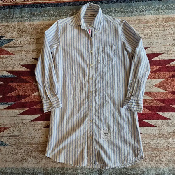 [BUNJANG] Thom Browne Pocket Button-Down Stripe Long Shirt / 톰브라운 포켓 버튼다운 스트라이프 롱 셔츠 (2)