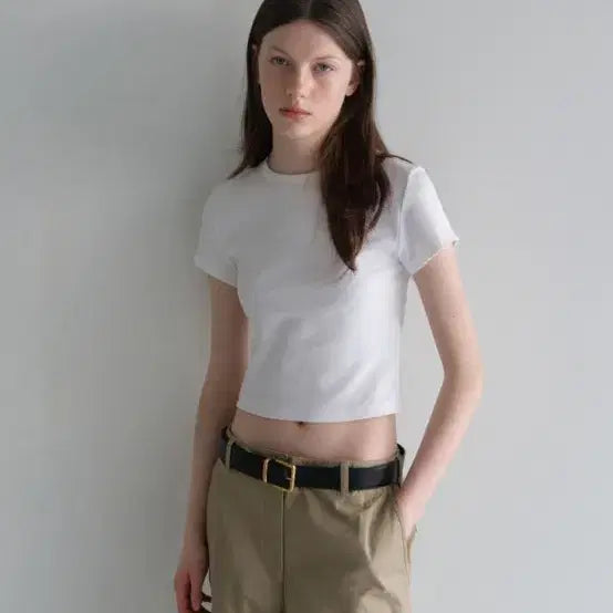 [BUNJANG] Musinsa Standard Crop T-Shirt White/Gray Size S / [미착용 새상품] 무신사스탠다드 크롭 반팔 티셔츠 화이트/그레이 S