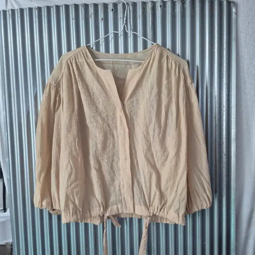 [BUNJANG] Women's Beige Relaxed Fit Shirt with Adjustable Waist String / 여성 베이지색 셔츠