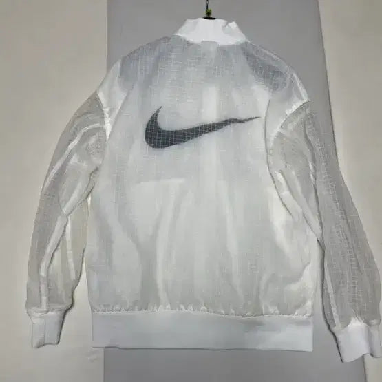 [BUNJANG] Nike Women's Repel Ripstop Bomber Windbreaker Jacket White M / 나이키 여성 리펠 립스탑 봄버 바람막이 자켓 화이트 M