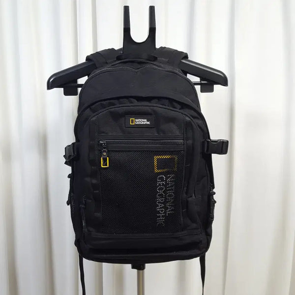 [BUNJANG] National Geographic Patch Backpack Black Oil Cloth / 22년 내셔널지오그래픽 파치 백팩 블랙 오일장