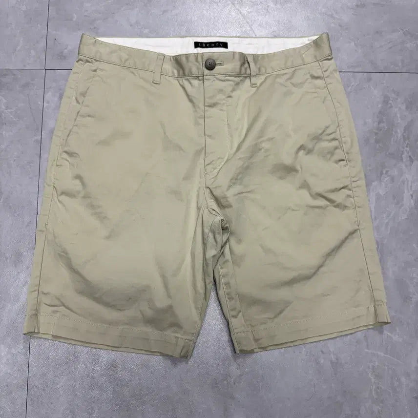 [BUNJANG] Theory Shorts / 32 띠어리 Theory 숏 팬츠