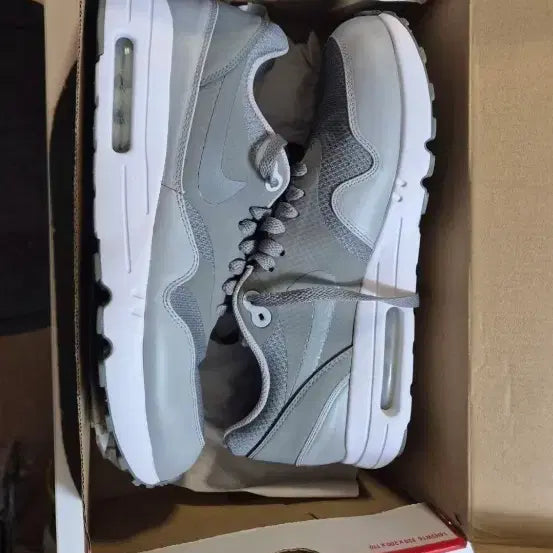 [BUNJANG] Nike Air Max 1 'Grey/White' Sneakers / 나이키 에어맥스 1 그레이/화이트