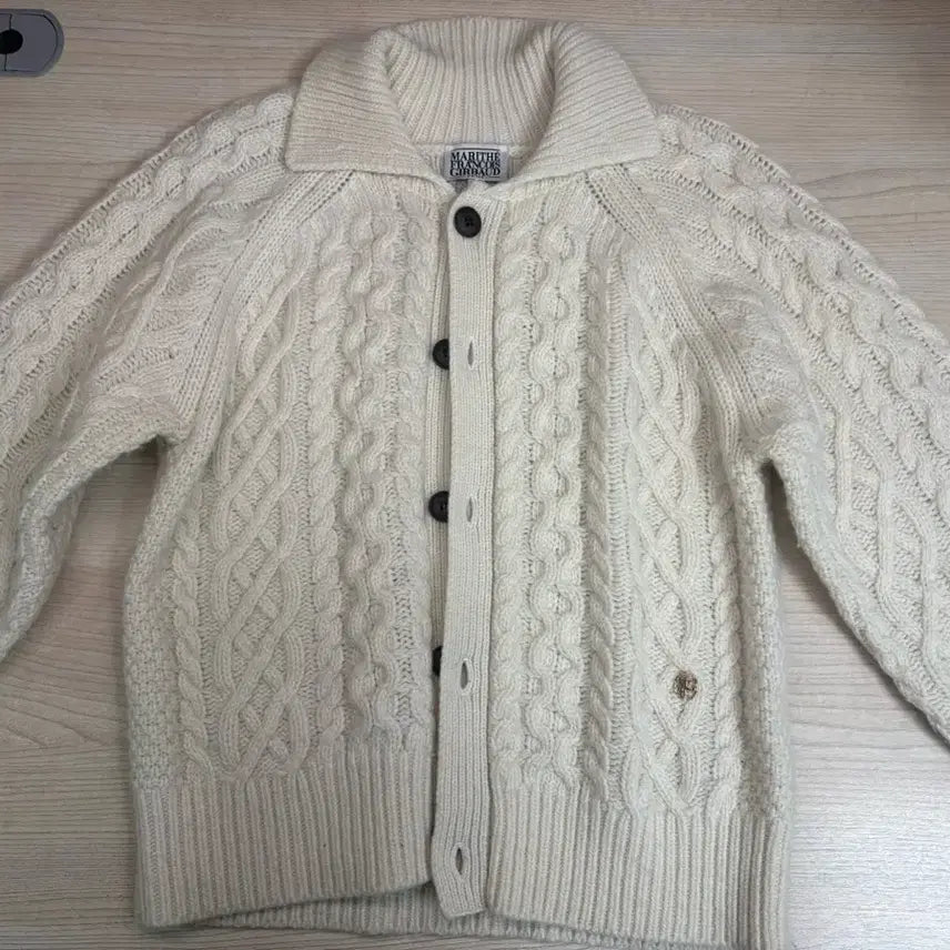 [BUNJANG] MARITHÉ FRANÇOIS GIRBAUD Ivory Cable Knit Cardigan / 마리떼프랑소와저버 가디건