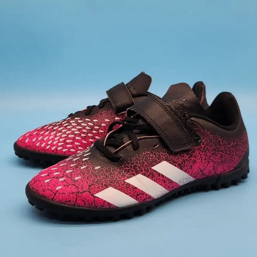 [BUNJANG] Adidas Predator Freak 4 Junior Futsal Shoes / aa 아디다스 프레데터 프릭4 주니어 풋살화 240