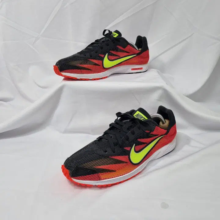 [BUNJANG] Nike Zoom Streak XC 3 Solar Red Volt Sneakers / 두하빈티지 255 나이키 줌 스트릭 XC 3 솔라 레드 볼트 스니커즈