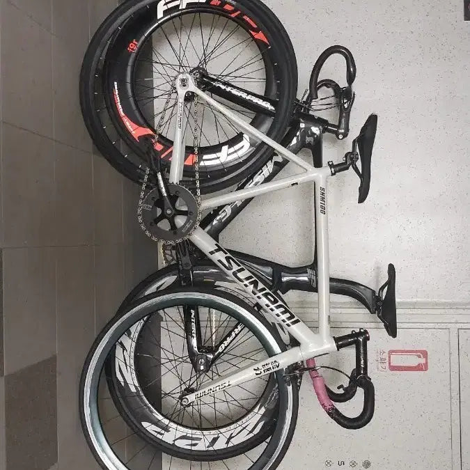 [BUNJANG] Tsunami White Bicycle / 쓰나미 화이트