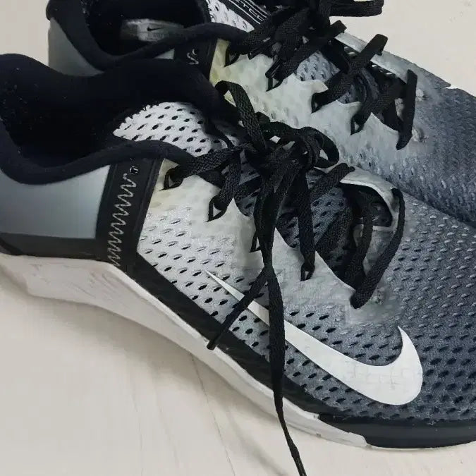 [BUNJANG] Nike Metcon 6 Training Shoes / 나이키 메트콘 6 블랙 화이트 역도화 헬스화 크로스핏화//280