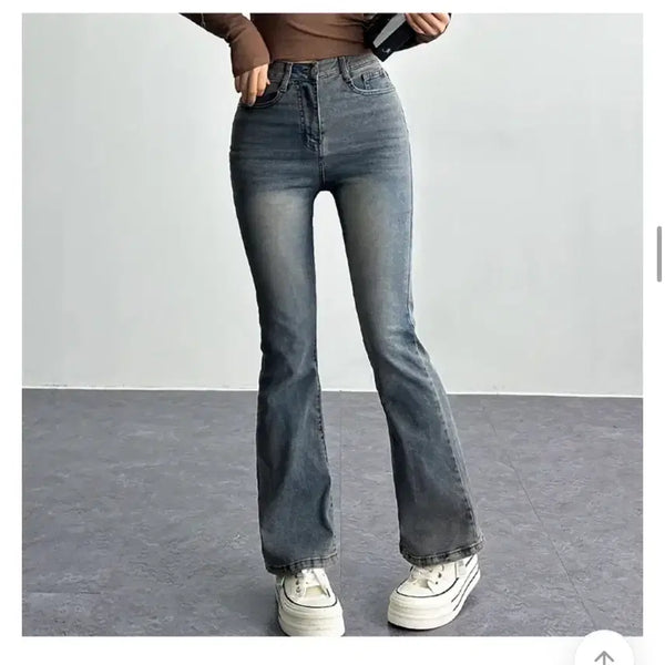 [BUNJANG] High-Waisted Washed Bootcut Jeans - Medium Wash / 하이웨스트 워싱 부츠컷 청바지 중청