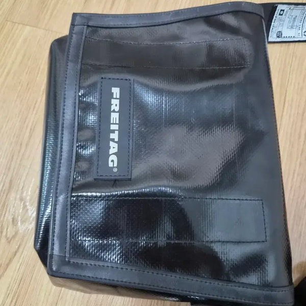 [BUNJANG] Freitag Ramsay All Black Messenger Bag / 프라이탁 라씨 올블랙(올검)
