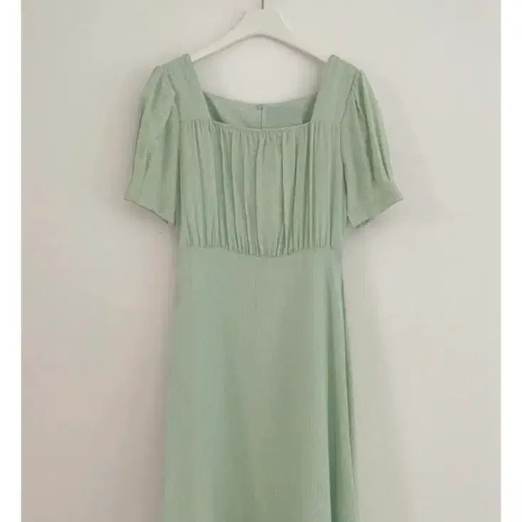 [BUNJANG] Mint Square Neck Puff Sleeve Dress / 민트색 스퀘어넥 퍼프 소매 원피스