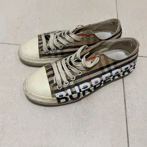 [BUNJANG] Burberry Sneakers Size 40.5 / 버버리 스니커즈 40.5사이즈 판매