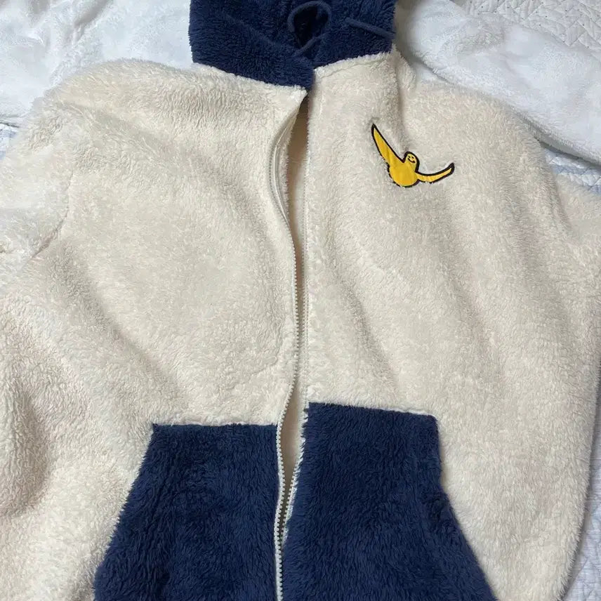 [BUNJANG] What It Isn't Fleece Hoodie Zip-Up / 왓잇이즌 후리스 플리스 후드집업 판매해요!