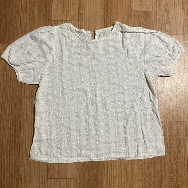 [BUNJANG] White Puff Sleeve Embroidered Lace Blouse / 화이트 퍼프 소매 자수 레이스 블라우스