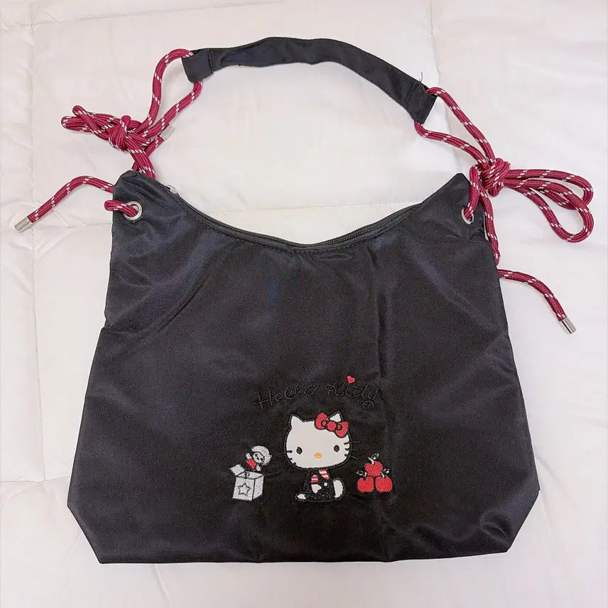 [BUNJANG] Hello Kitty Black Shoulder Bag Casual Bag / 헬로키티 블랙 숄더백 크로스백 캐주얼 가방 새상품