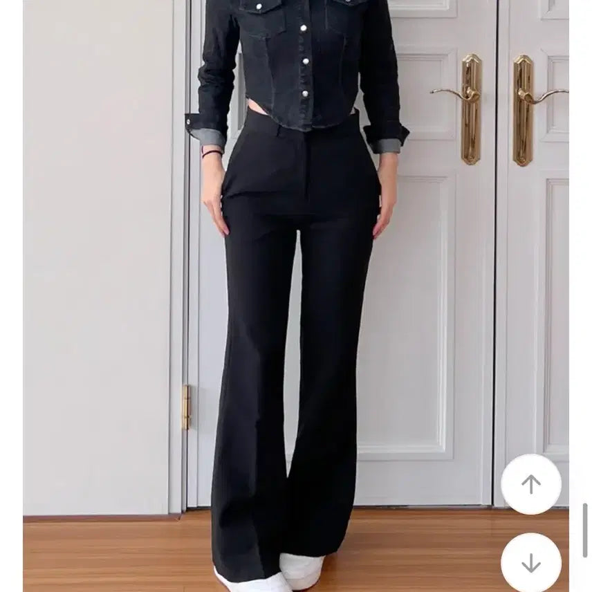 [BUNJANG] Clonine High-Waist Bootcut Slacks (Size M) / 클로나인 하이웨스트 부츠컷 슬랙스 m
