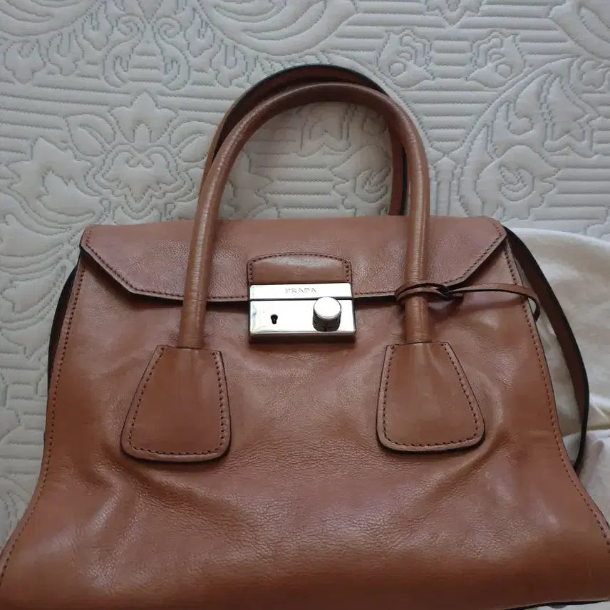 [BUNJANG] Prada Leather Tote Crossbody Bag / 프라다 가방