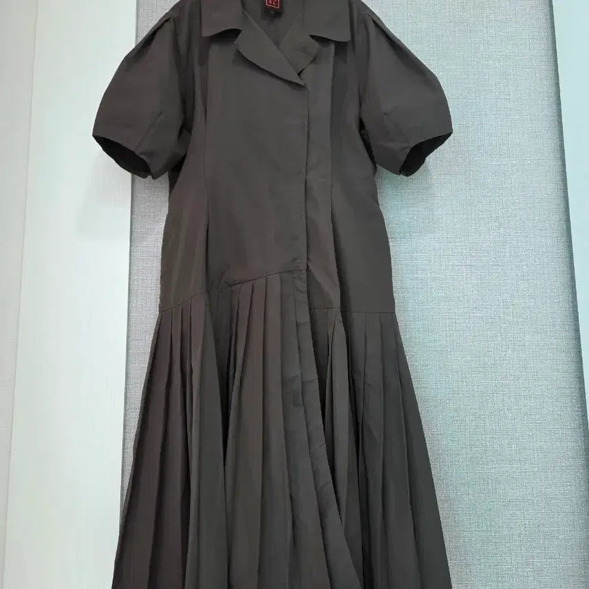 [BUNJANG] STEFANEL Asymmetrical Pleated Long Dress / STEFANEL 언발플리츠 롱원피스