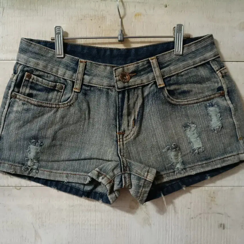 [BUNJANG] Women's Distressed Denim Shorts (Various Styles) / 5종류ㅡ 여성  청반바지  핫팬츠 데미지 찢청ㅡ11
