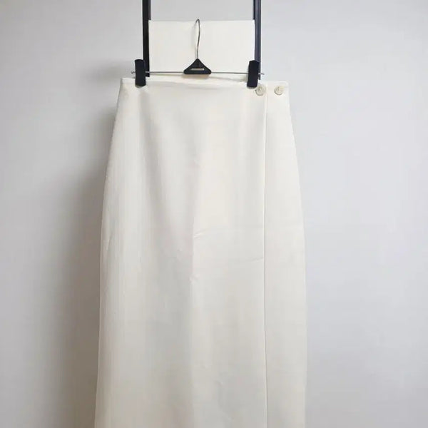 [BUNJANG] Ivory Midi Wrap Skirt with Button Detail / 아이보리 랩 스커트