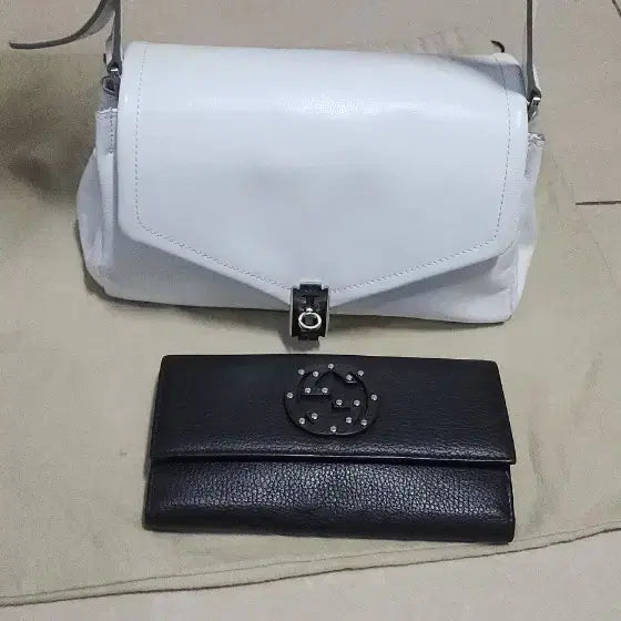 [BUNJANG] Vunque Okamdu Shoulder Bag / 분크 오캄두 숄더백