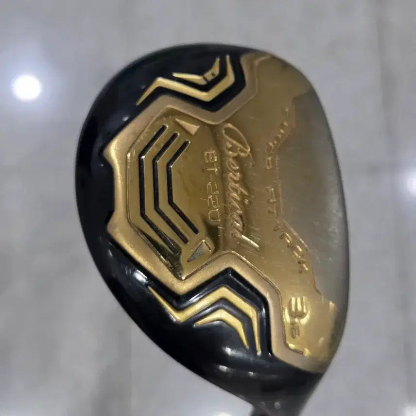 [BUNJANG] Tour 3 Utility Wood (16 Degrees) with SR Shaft and Golf Pride Grip / 투어 3번(16도) 유틸리티우드