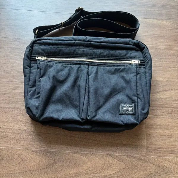 [BUNJANG] Porter Draft Shoulder Bag Black / 포터드레프트 숄더백 28~20~8cm