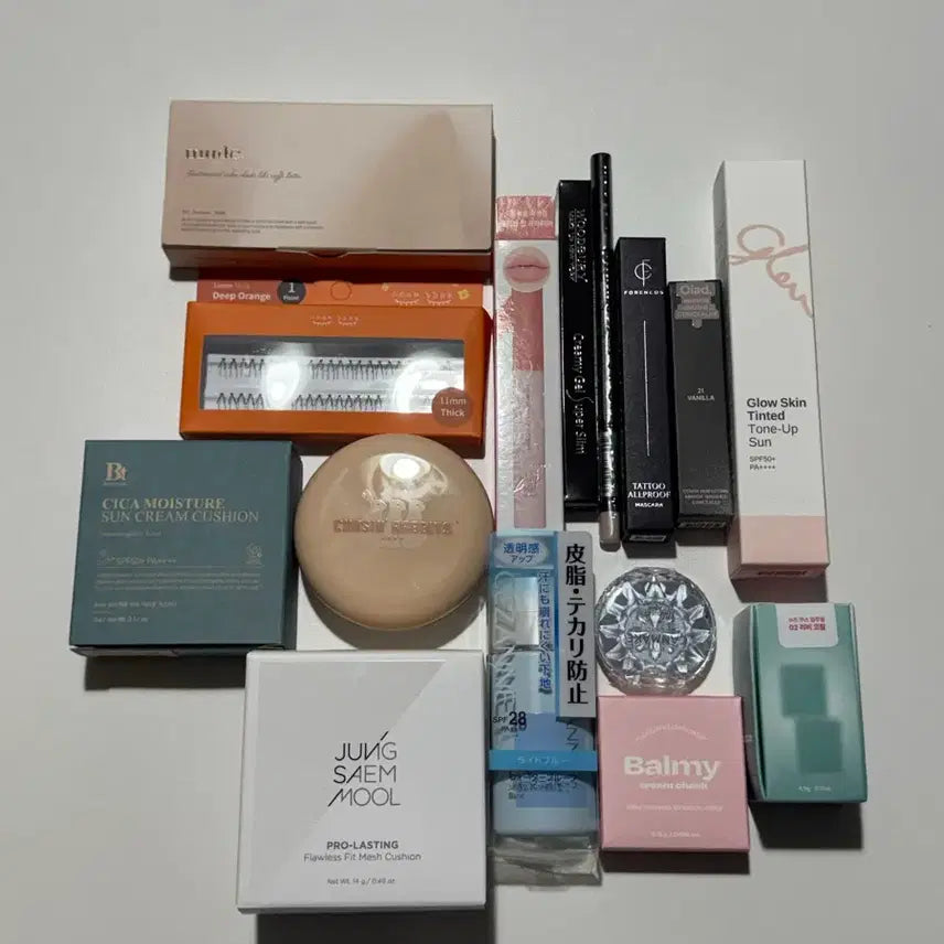 [BUNJANG] Cosmetics Bundle Set / 새화장품 일괄10만원