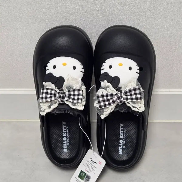 [BUNJANG] Hello Kitty Black Lace Ribbon Crocs / 키티 블랙 레이스 리본 크록스